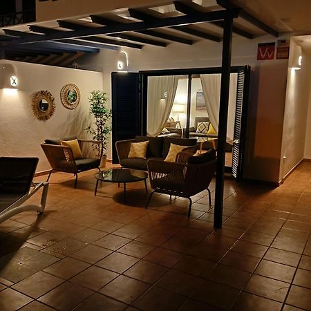 Villa Optimist Rubicon Piscina Climatizable, Frente Al Mar Плая Бланка Екстериор снимка