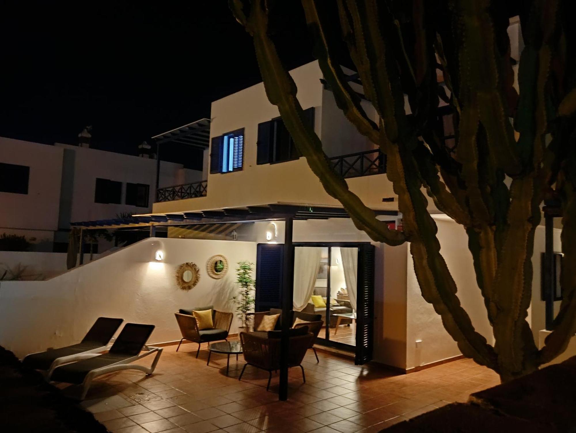 Villa Optimist Rubicon Piscina Climatizable, Frente Al Mar Плая Бланка Екстериор снимка